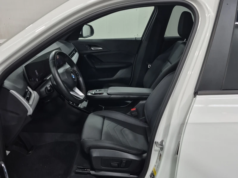 BMW X1 28i xDrive * CARFAX * ОПЦИЯ ЗА ФИНАНСИРАНЕ * , снимка 9 - Автомобили и джипове - 53120672