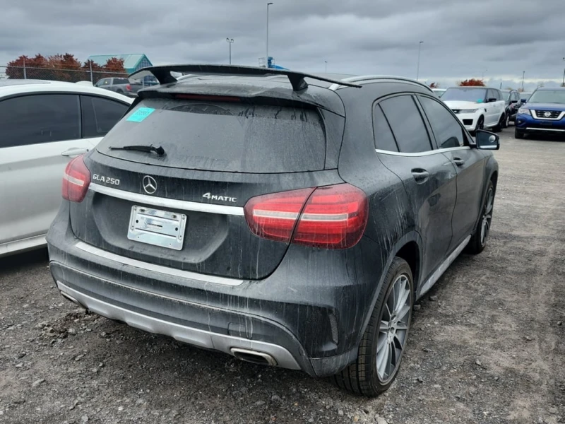 Mercedes-Benz GLA 250  CARFAX * ФИНАНСИРАНЕ, снимка 3 - Автомобили и джипове - 53264136