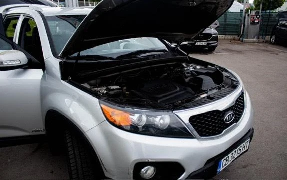 Kia Sorento, снимка 7 - Автомобили и джипове - 47617557