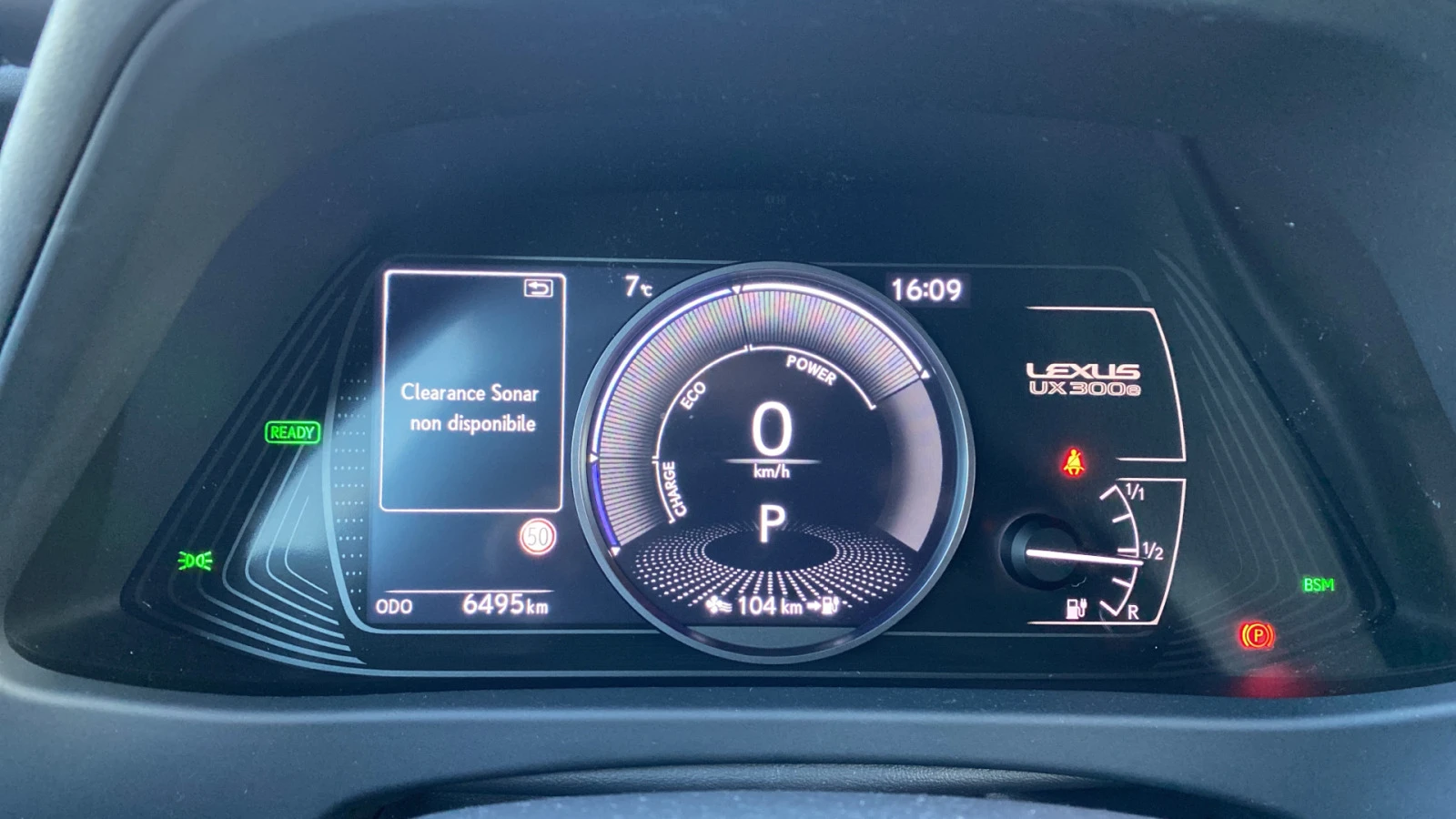 Lexus UX 300E  | Mobile.bg   11