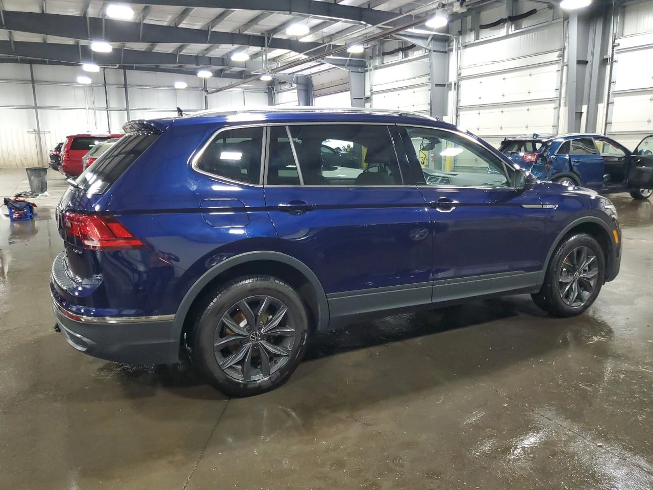 VW Tiguan SE 2.0L 4X4 DIGITAL/КОЖА/ПОДГРЕВИ - изображение 6