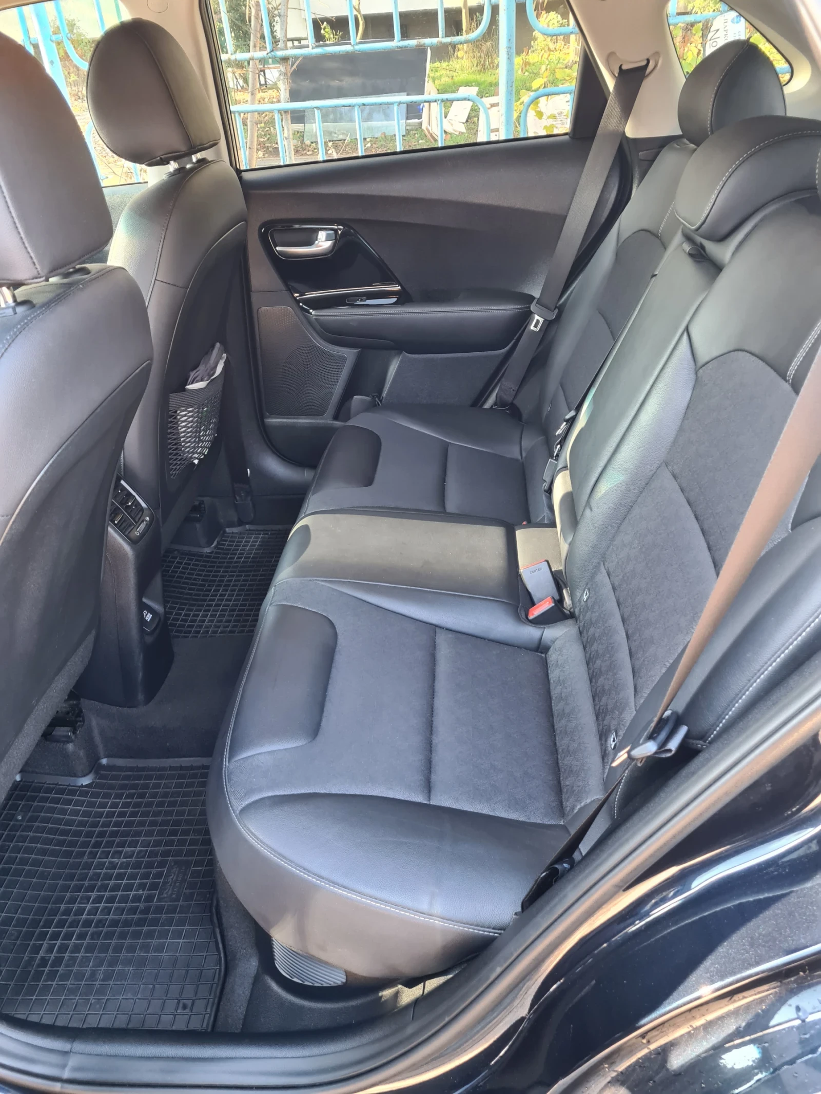 Kia Niro 1.6 HEV - изображение 5