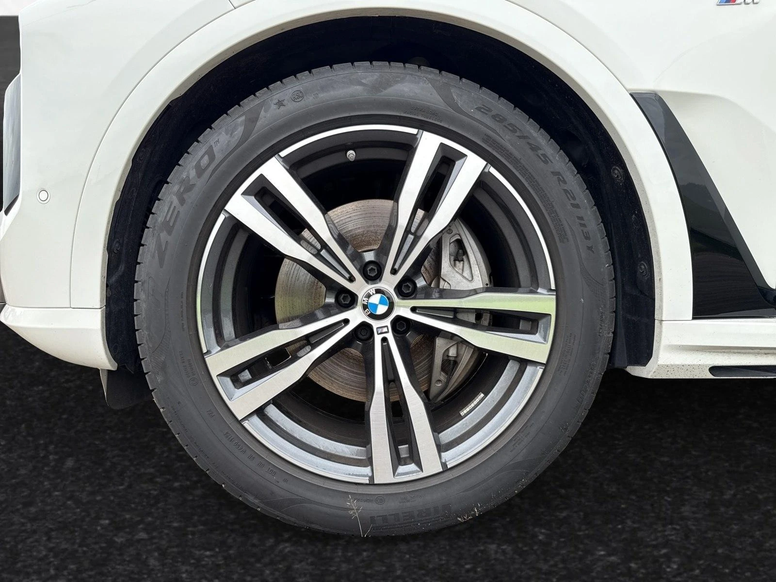 BMW X7 40i/xDrive/FACELIFT/M-SPORT/H&K/PANO/HEAD UP/360/ - изображение 4