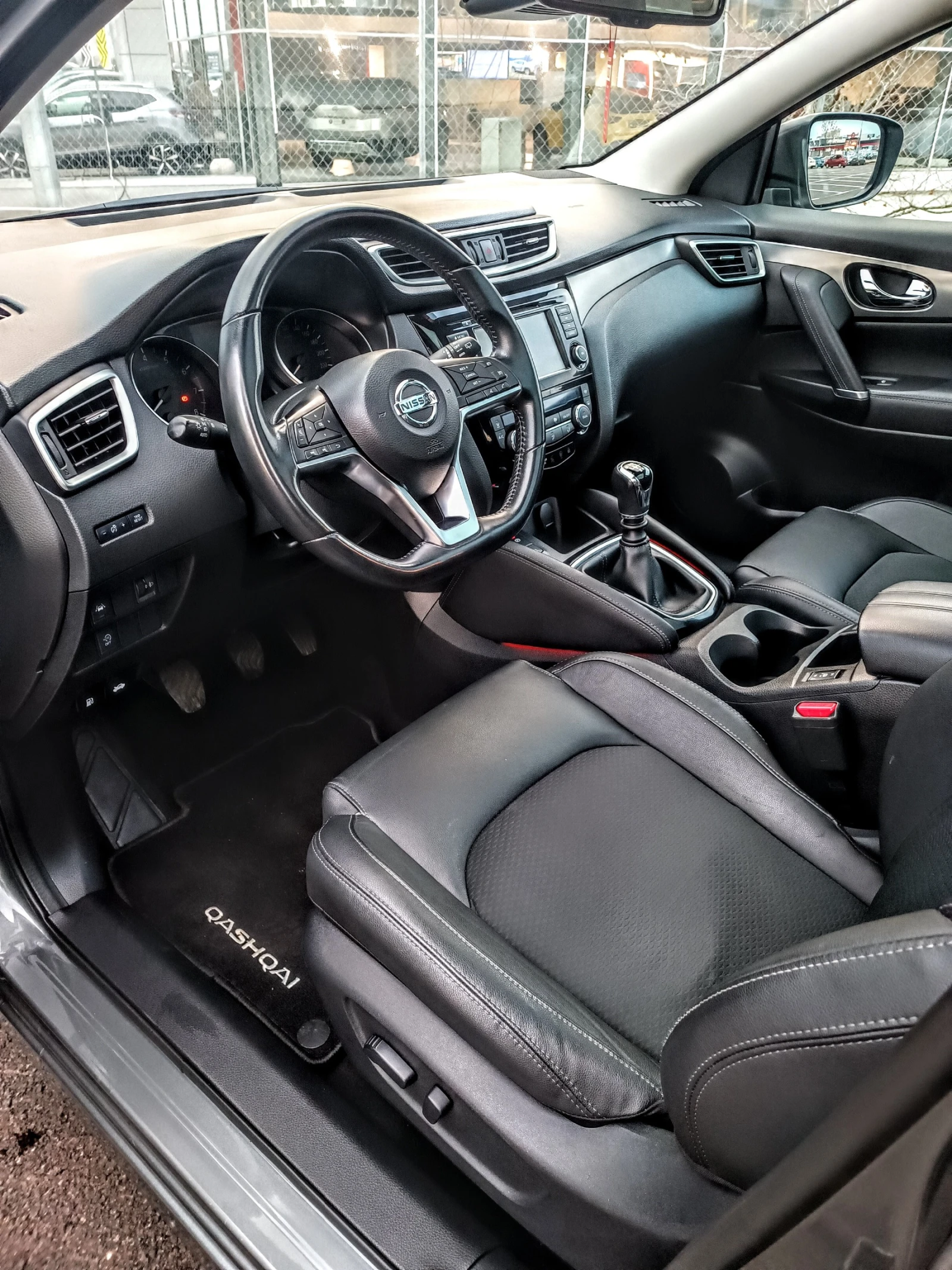 Nissan Qashqai 1.3 DIG-T | TEKNA |  |  360|  | Mobile.bg   9