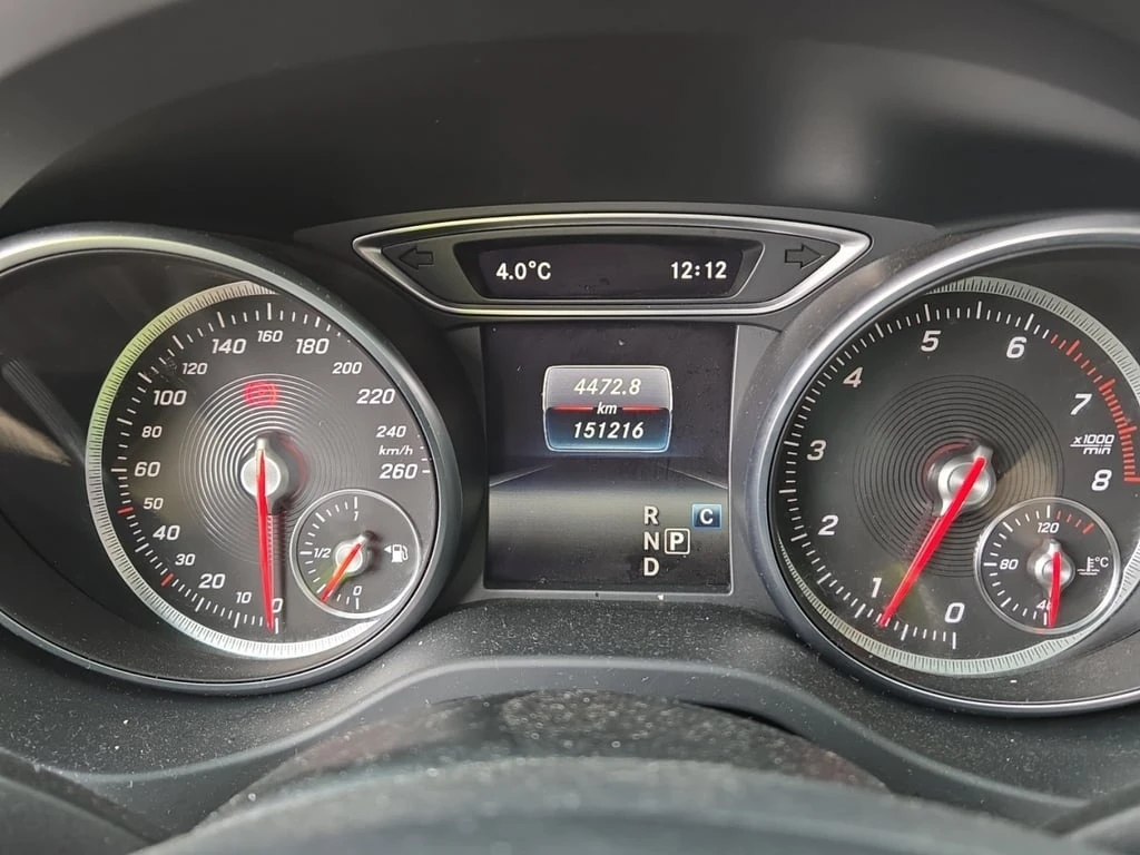 Mercedes-Benz GLA 250  CARFAX * ФИНАНСИРАНЕ - изображение 9