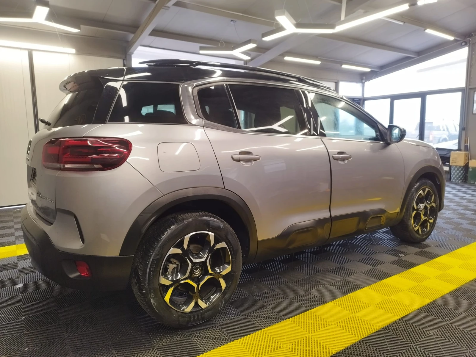 Citroen C5 Aircross 1.5DCI  - изображение 5