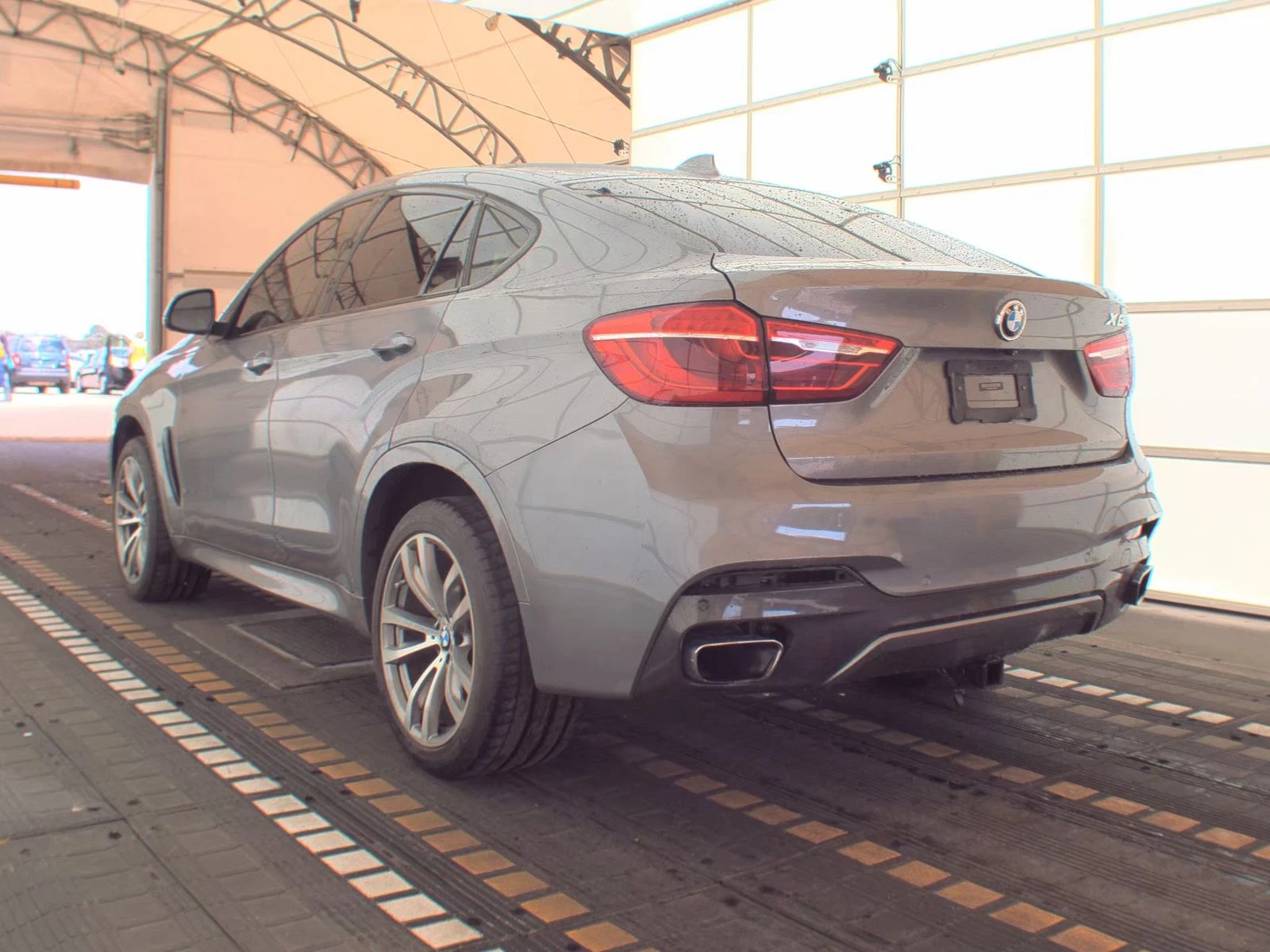 BMW X6 M* SPORT* ДИГИТАЛНО* ТАБЛО* HARMON* KARDON* ХЕДЪП* - изображение 4