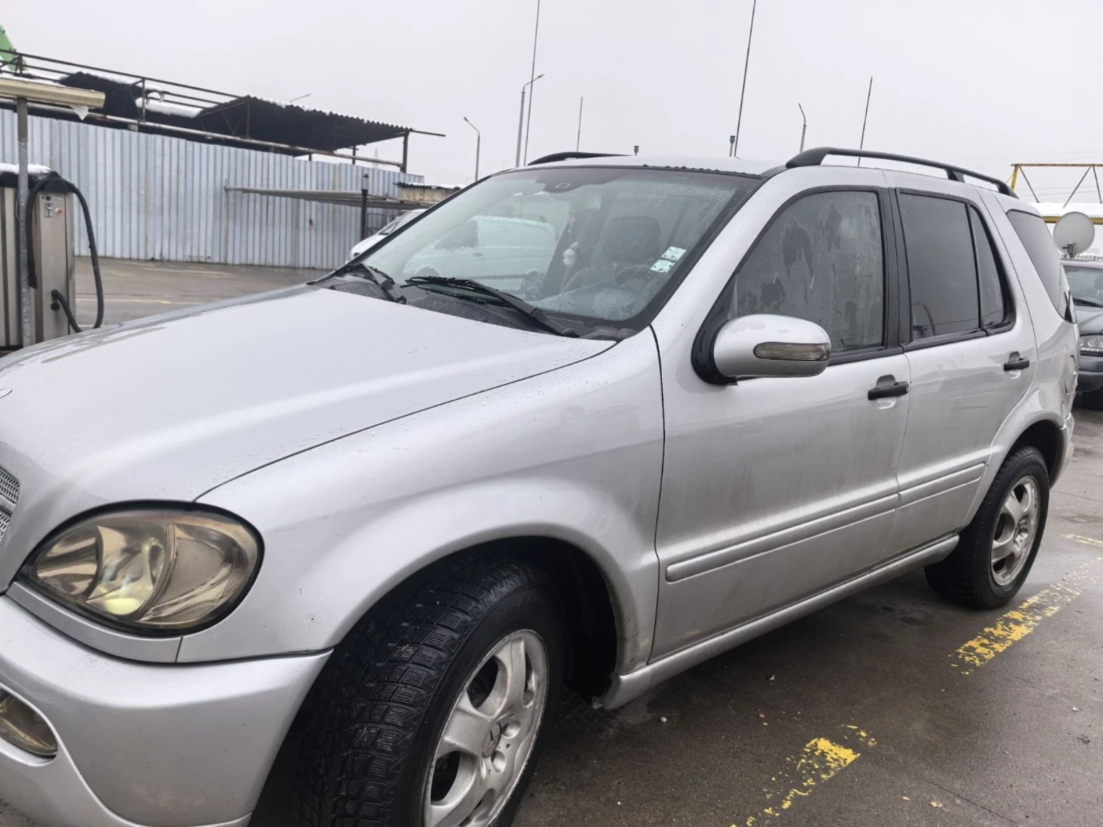 Mercedes-Benz ML 270 2.7 Дизел Автоматик , снимка 13 - Автомобили и джипове - 54070074