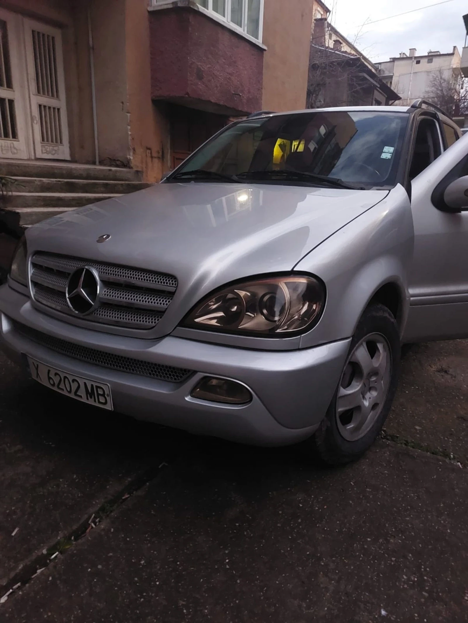 Mercedes-Benz ML 270 2.7 Дизел Автоматик , снимка 16 - Автомобили и джипове - 54391132