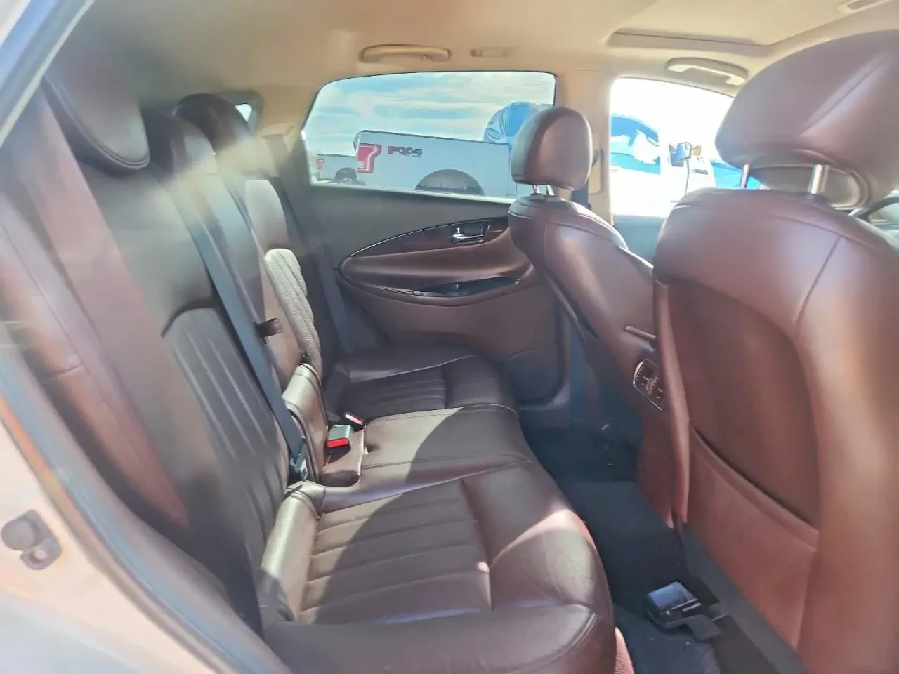 Infiniti QX50 | Mobile.bg � ����������� 9