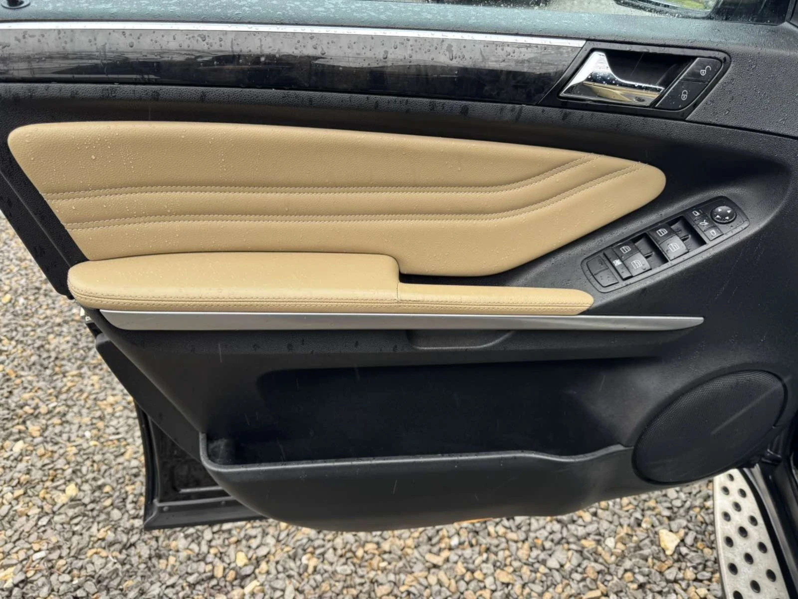 Mercedes-Benz ML 350 3.5cdi Grand Edition, снимка 13 - Автомобили и джипове - 55052522