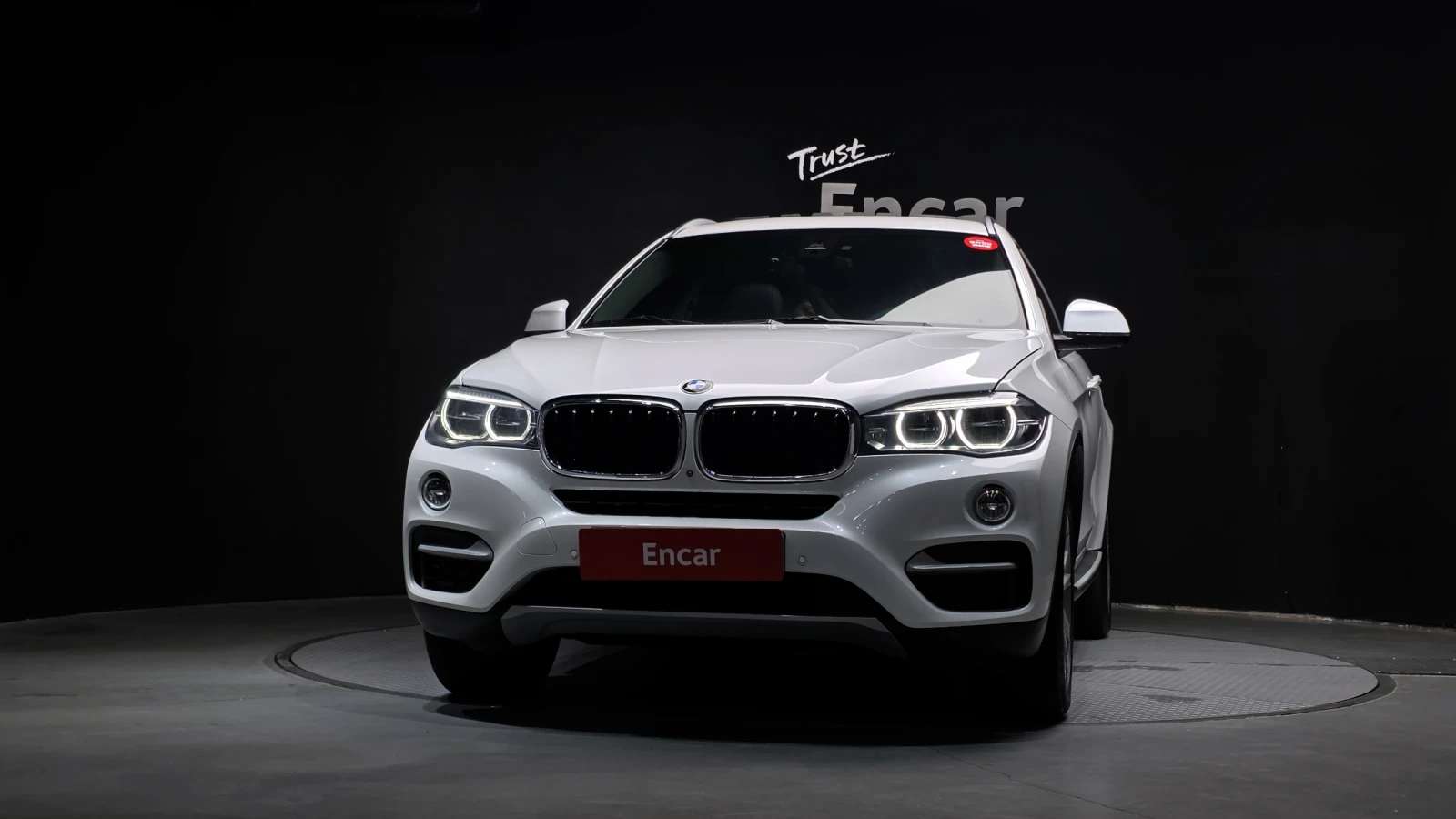 BMW X6 xDrive30d* HUD* ЕЛ. БАГАЖНИК* 360* КРАЙНА ЦЕНА, снимка 3 - Автомобили и джипове - 55367139