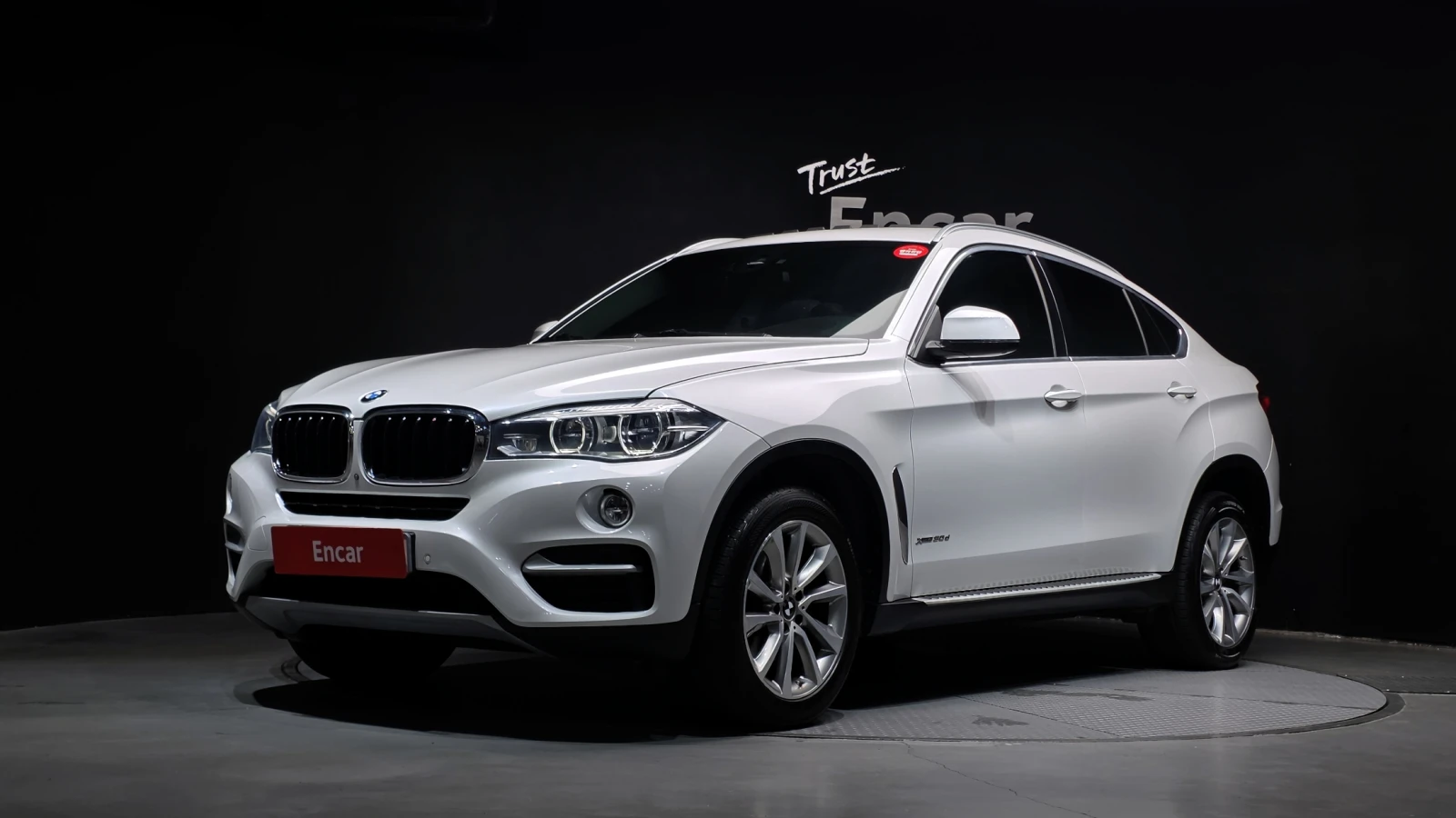 BMW X6 xDrive30d* HUD* ЕЛ. БАГАЖНИК* 360* КРАЙНА ЦЕНА