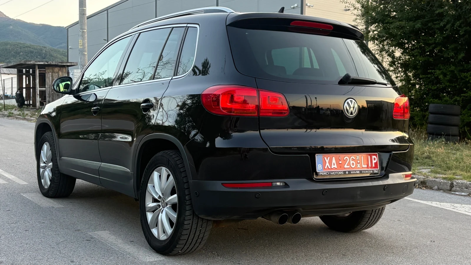 VW Tiguan 2.0 TDI 4Motion, снимка 6 - Автомобили и джипове - 55494975