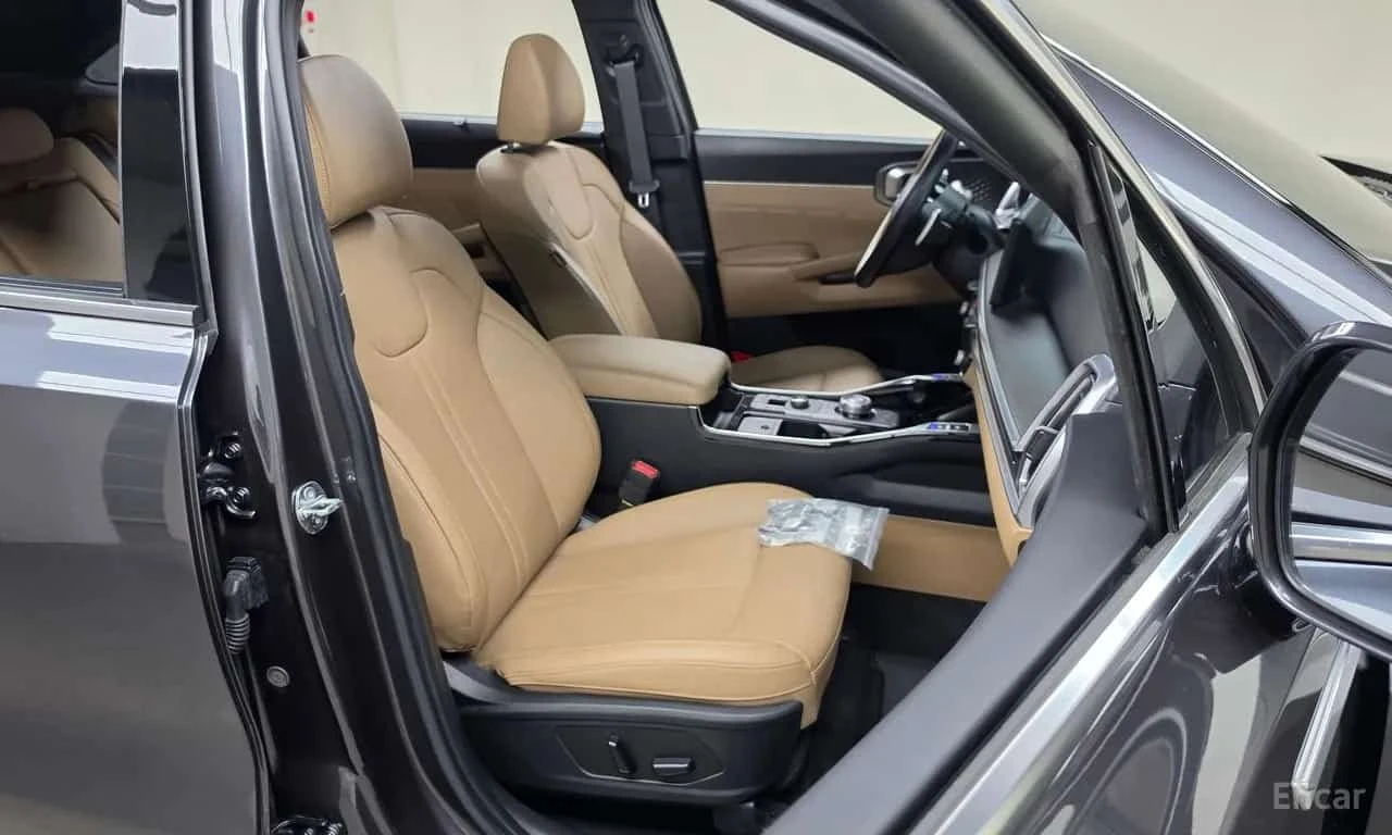 Kia Sorento HEV 1.6 2WD, снимка 11 - Автомобили и джипове - 56614180
