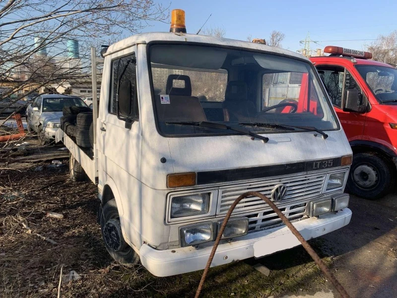 VW Lt 35, 2.4d, ПЪТНА ПОМОЩ, Лебедка, снимка 2 - Бусове и автобуси - 41207063