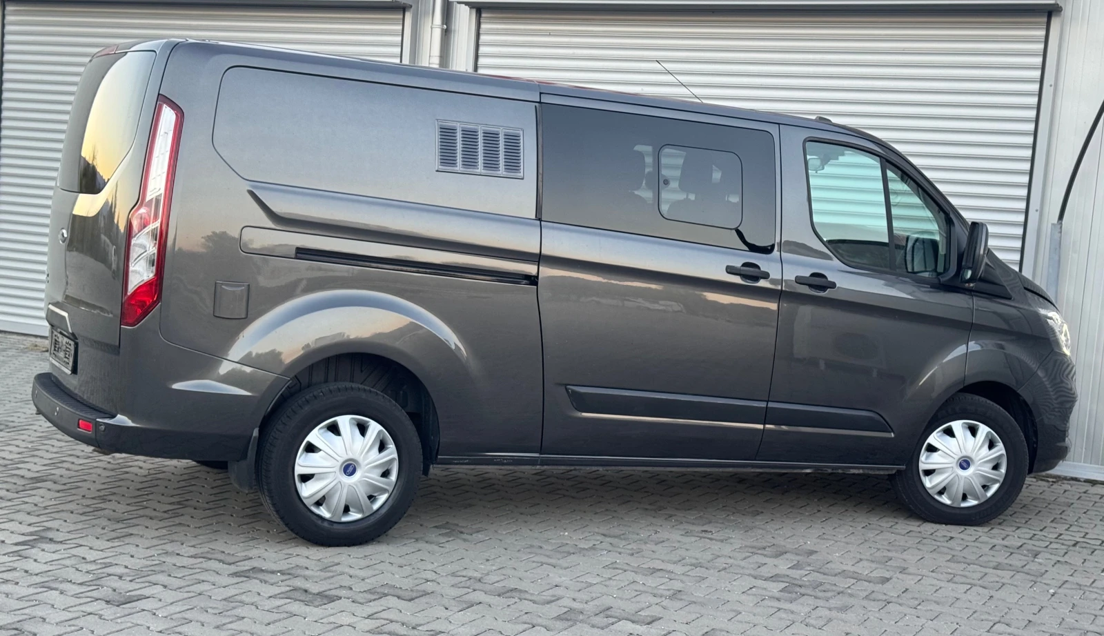 Ford Transit Custom 2, 0d 130ps, 6ck., 5+ 1м., мулти, клима, парк, бор - изображение 8