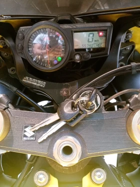 Обява за продажба на Suzuki Gsxr 750 нов внос ~7 700 лв. - изображение 8