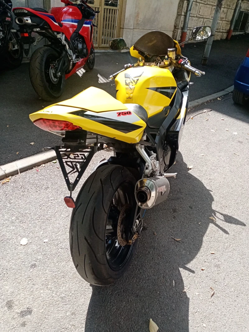 Suzuki Gsxr 750 нов внос, снимка 3 - Мотоциклети и мототехника - 51595534