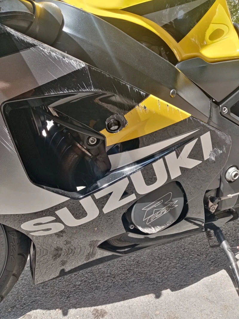 Suzuki Gsxr 750 нов внос, снимка 7 - Мотоциклети и мототехника - 51595534