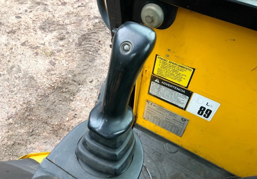 Багер JCB 1CX - изображение 8