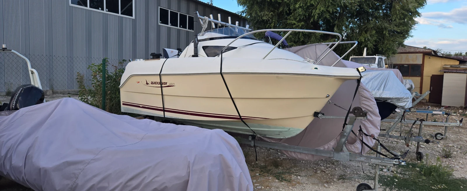 Лодка Quicksilver 460 - изображение 8