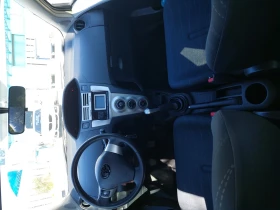 Toyota Yaris 1.3, снимка 8