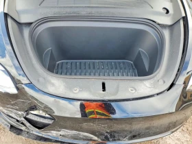 Tesla Model Y, снимка 12