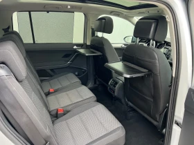 VW Touran * DSG* 7 места* NAVI* Pano* PDC* - 22300 лв. - 93778684 | Car24.bg