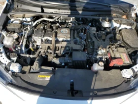 Toyota Corolla LE - 14000 € / 27381.62 лв. - 88263735 11