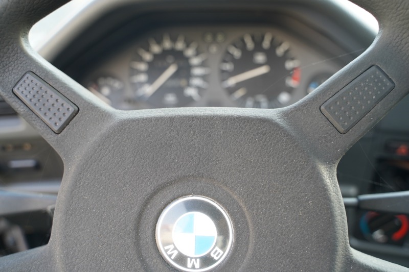 BMW 318 1.8i, 115 к.с, снимка 9 - Автомобили и джипове - 46241629