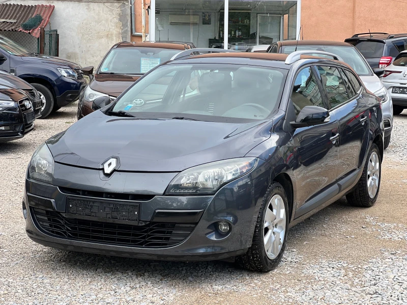 Renault Megane 1.6i Газ/Бензин, снимка 1 - Автомобили и джипове - 45670943