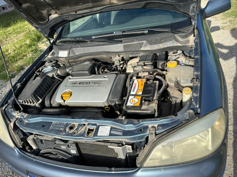 Opel Astra 1.6 101кс , снимка 14 - Автомобили и джипове - 45769402