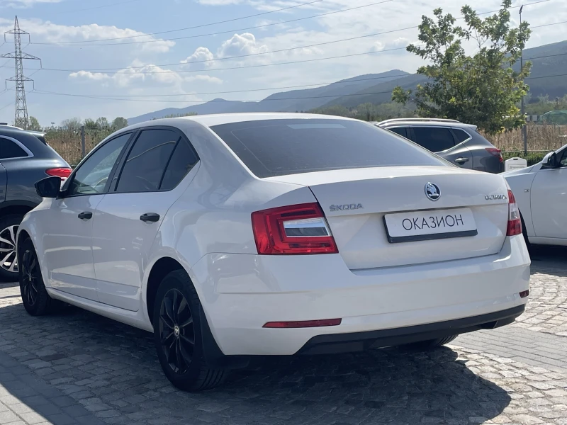 Skoda Octavia 1.6TDI 115к.с., снимка 7 - Автомобили и джипове - 47129597