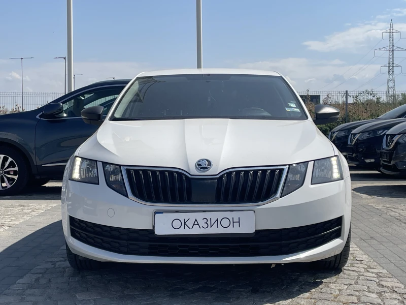 Skoda Octavia 1.6TDI 115к.с., снимка 2 - Автомобили и джипове - 47129597