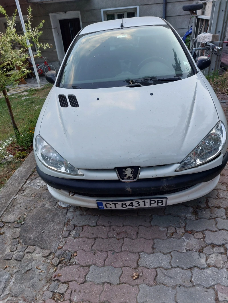 Peugeot 206, снимка 1 - Автомобили и джипове - 47216018