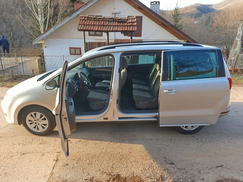 VW Sharan, снимка 5 - Автомобили и джипове - 48418939