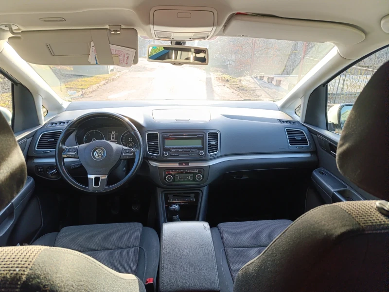 VW Sharan, снимка 7 - Автомобили и джипове - 48418939