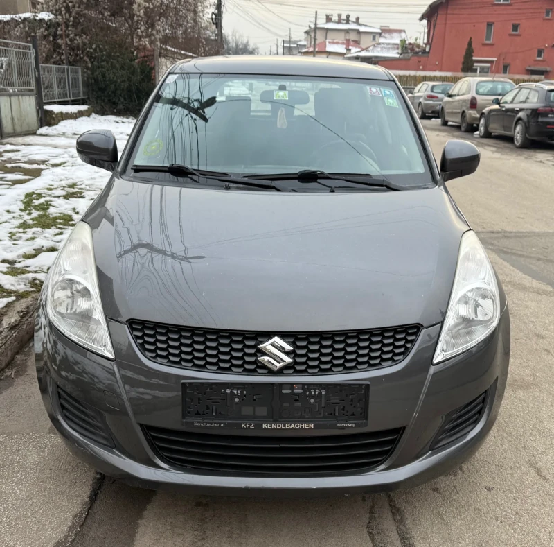 Suzuki Swift 1.2i/4x4/05.2011г/Климатик/Подгрев/Серв.кн, снимка 2 - Автомобили и джипове - 48771831