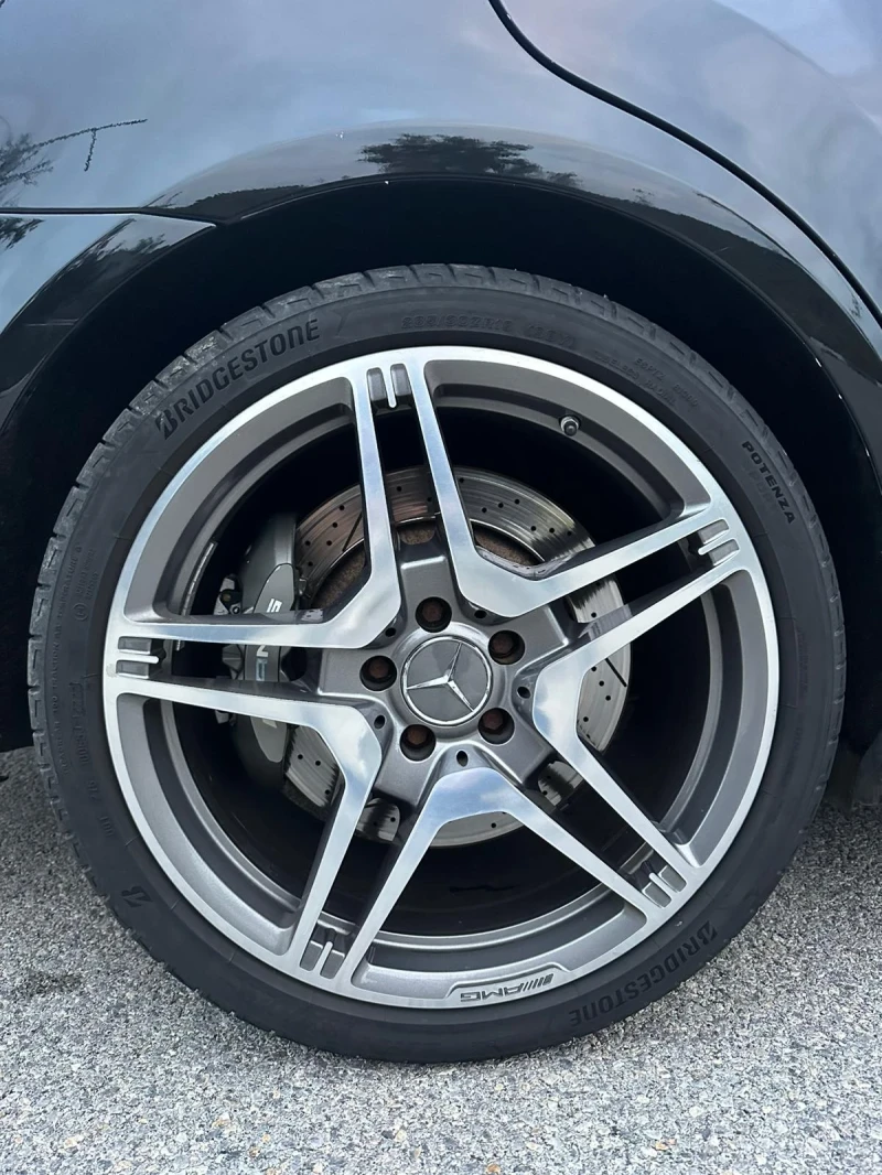 Mercedes-Benz E 63 AMG, снимка 13 - Автомобили и джипове - 50639804