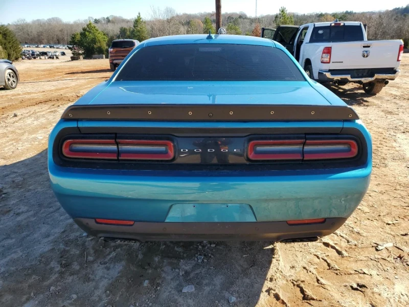 Dodge Challenger, снимка 6 - Автомобили и джипове - 49166675