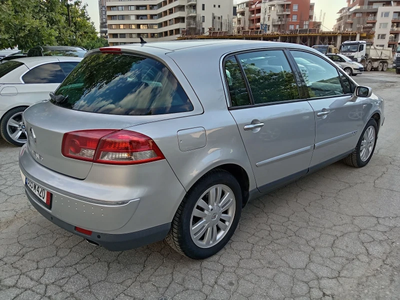Renault Vel satis 3.0 Dci Automatic, снимка 6 - Автомобили и джипове - 52004798
