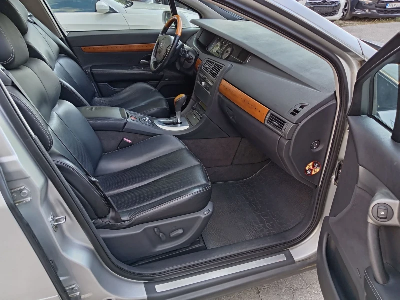 Renault Vel satis 3.0 Dci Automatic, снимка 9 - Автомобили и джипове - 52004798