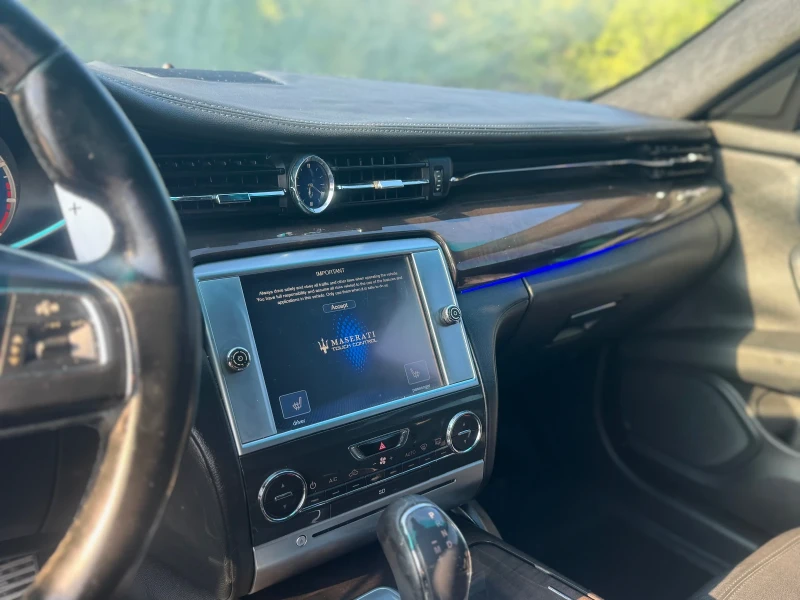 Maserati Quattroporte S 3.0 V6 TWIN-TURBO/ТОП ОФЕРТА, снимка 9 - Автомобили и джипове - 51241812