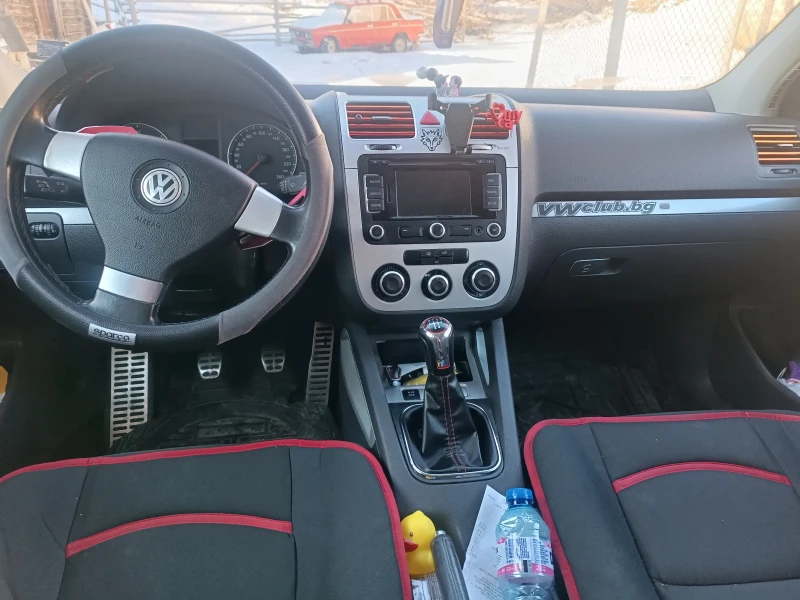 VW Golf, снимка 6 - Автомобили и джипове - 53078269