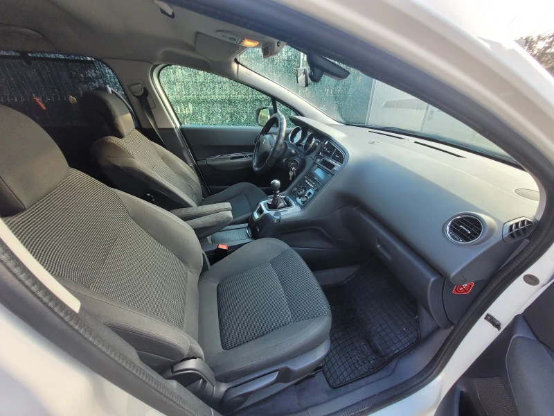 Peugeot 5008 Hdi, снимка 7 - Автомобили и джипове - 53114463