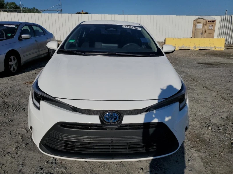 Toyota Corolla LE, снимка 5 - Автомобили и джипове - 53349828
