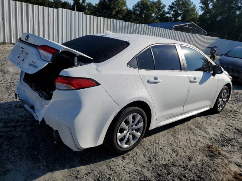 Toyota Corolla LE, снимка 3 - Автомобили и джипове - 53349828