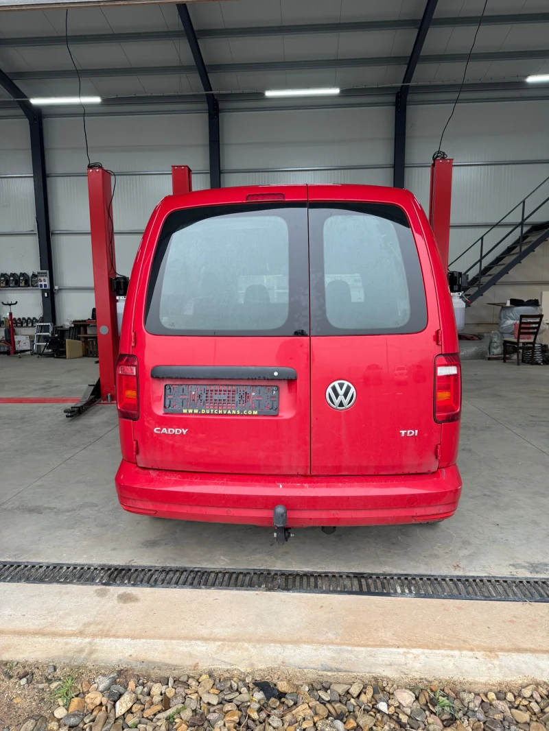 VW Caddy Maxi, снимка 5 - Автомобили и джипове - 53357320