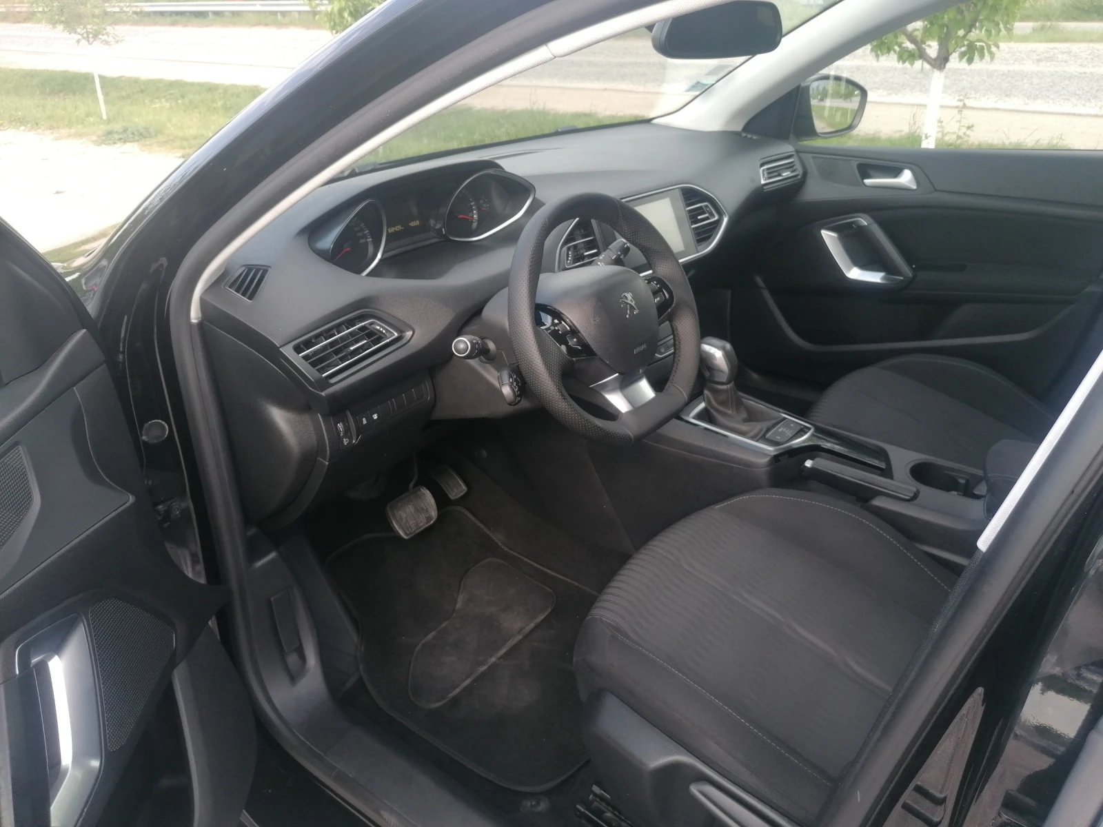 Peugeot 308 | Mobile.bg   11